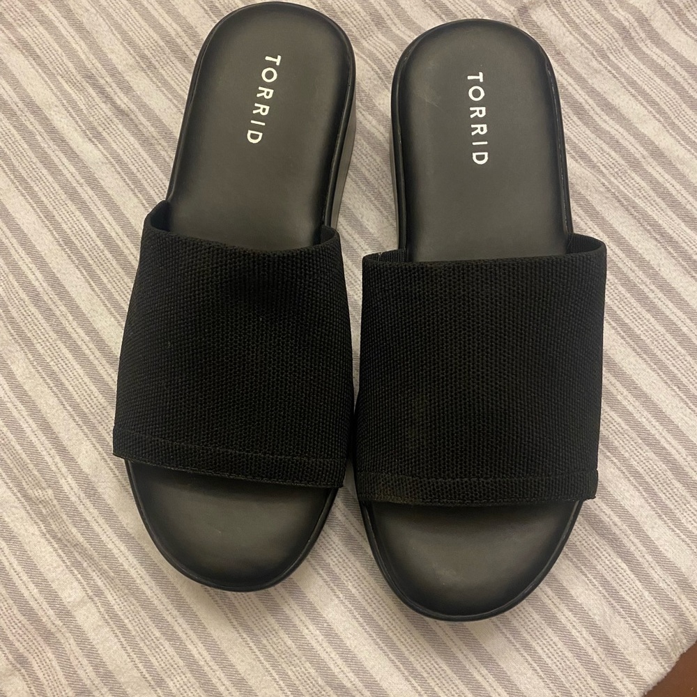 Torrid Black Mules size 7.5 W new never worn.